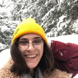 Meet your Posher, Alexandra